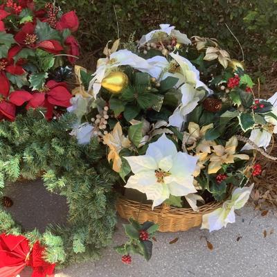 Floral basket wreath lot