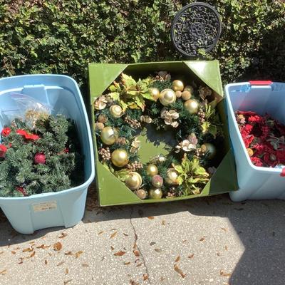 2 bins large wreath