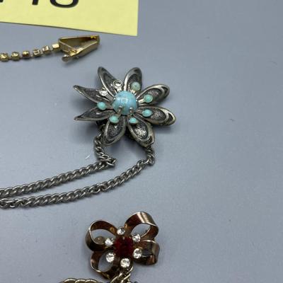 Vintage sweater clips