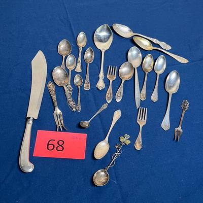 Assorted sterling silver flatware