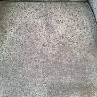 Lane furniture wing back reclining chair 41â€H 28â€W 36â€depth & drop leaf table 22â€H 16â€diameter