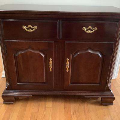 Thomasville bar cabinet on casters 33â€H 40â€W 18â€depth - 80â€W when open