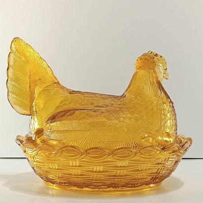 LOT 9: Uranium Glass Bird With Berry with Amber Hen on Nest, Amethyst Swan and More
