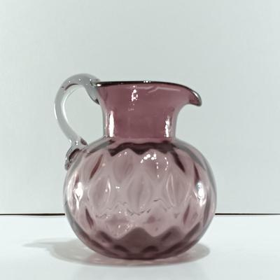 LOT 14: Amethyst Ruffle Top Coin Spot Pitcher with a Pair of Bird With Seeds and 3 Smaller Pitchers