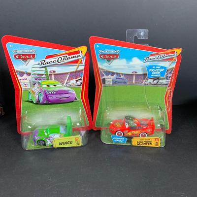 LOT39: New in Package: Disney Pixar Cars - Lot of 15 Diecast Cars