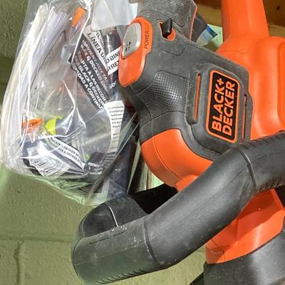 LOT 70: Black and Decker Power Tools with Batteries / Chargers