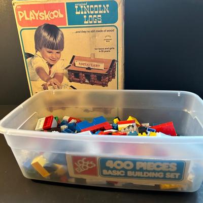 LOT 86AT: Vintage Box of Playskool Lincoln Logs W Original Box & Legos