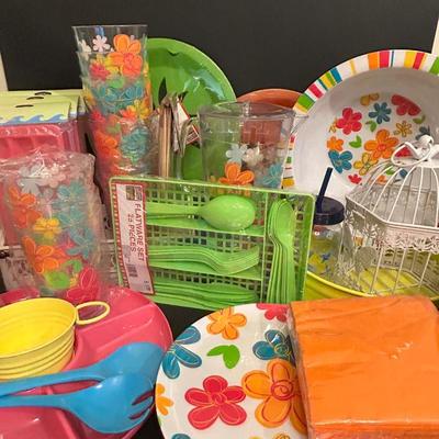 LOT 101DN: Summer Outdoor Serving Set - Plastic Pitcher, Cups, Plates, Flatware And More