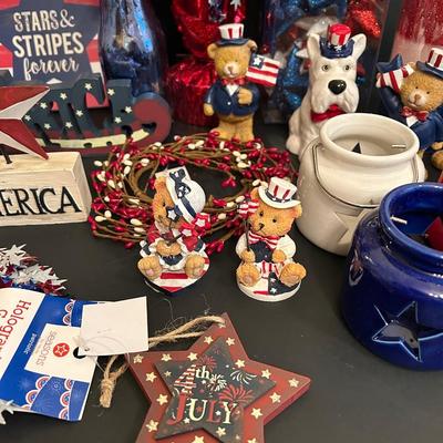 LOT 104DN: Large Collection Of Patriotic Decor - Flowers, Candles, Signs, Figurines And More