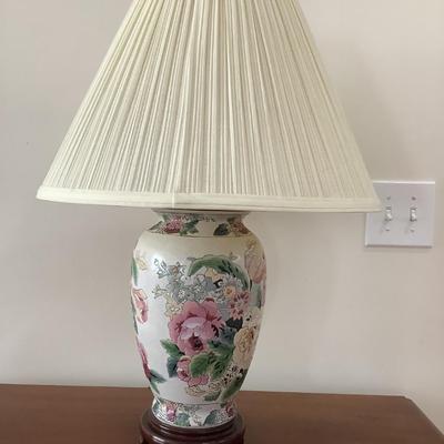 Thomasville cherry low boy 30â€H 32â€W 18â€depth lamp 26â€H floral arrangement