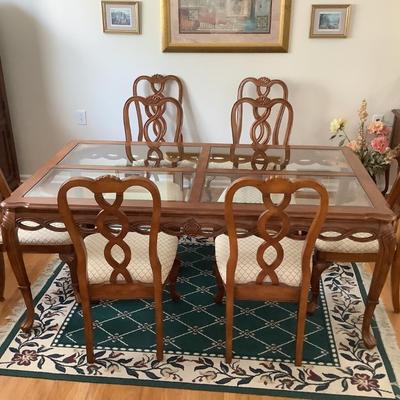 Dining table 30â€H 42â€ x 73â€ & 8 chairs