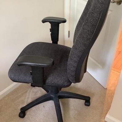 Fabric office chair 42â€H 26â€W 22â€depth