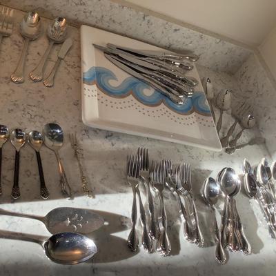 Oneida flatware & wave platter