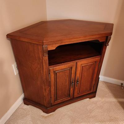 Corner Media Center Cabinet 36x21x30