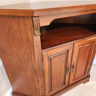 Corner Media Center Cabinet 36x21x30