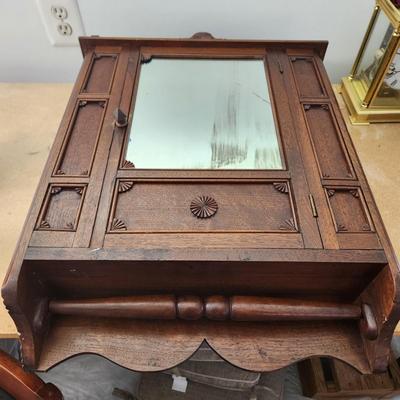 Antique Mirror Wall Cabinet with Towel Holder 20x28x5.5