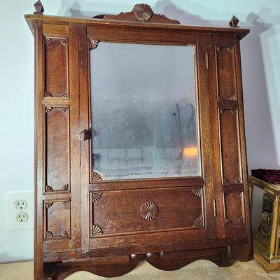 Antique Mirror Wall Cabinet with Towel Holder 20x28x5.5