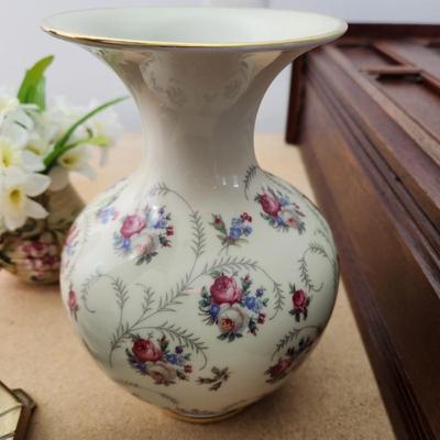 Hertel Jacob & Co. Porcelain Vase Rose Decor Germany
