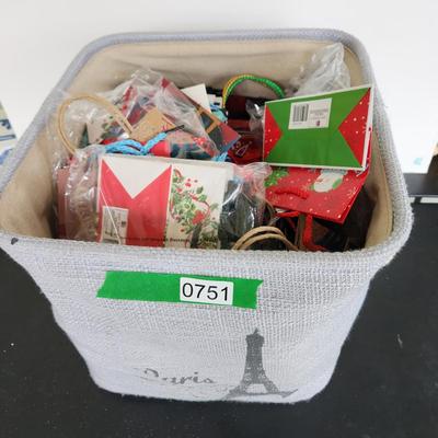 Large Lot of Lindy Bowman Holiday Christmas Gift bags New Stock in Med. Tote