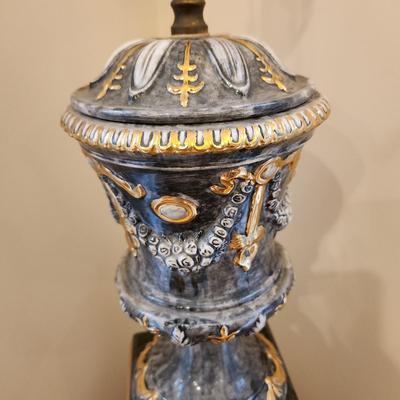 1 Ornate Table Lamp Cherubs Angels