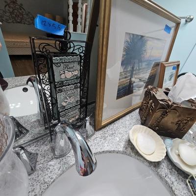 Bathroom Decor and Accessories