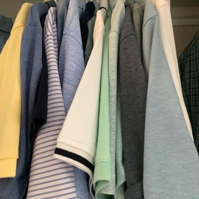 Menâ€™s medium size shirt lot