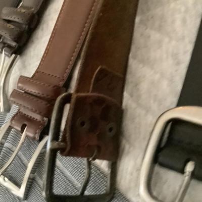 Menâ€™s belt lot