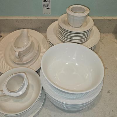 Mikasa Dinner Ware
