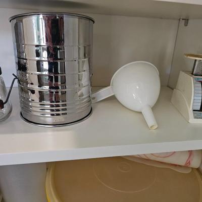 Tupperware and Kitchen Stuff