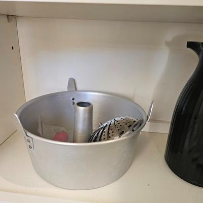 Tupperware and Kitchen Stuff