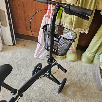 Medline Manual Seated Scooter