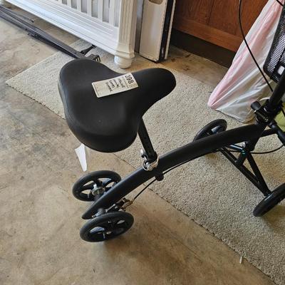 Medline Manual Seated Scooter