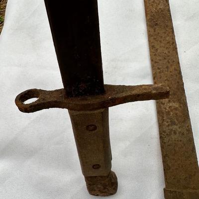 Bayonet Lot (see description)