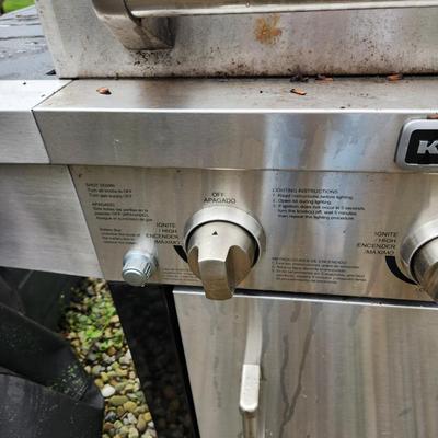 KitchenAid Gas Grill 3 Burner with tank