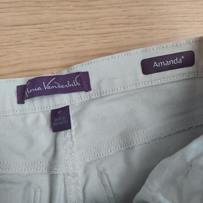 Women's Size 8 Pants by Gloria Vanderbilt and more (PC-BBL)
