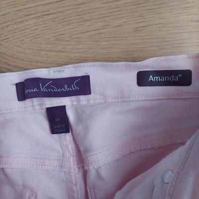 Women's Size 8 Pants by Gloria Vanderbilt and more (PC-BBL)