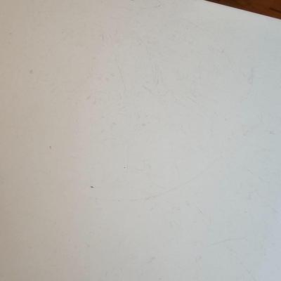 White Enameled Metal Top Table (UC-JS)