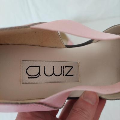 Comfort Heels and Sandals, Womenâ€™s Size 7-7.5 (PC-BBL)