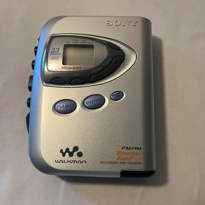 Sony Walkmans & CD Walkmans (D-MG)