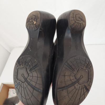 Size 7-7.5 Outdoor Shoes by Sorel, Jambu and more (PC-BBL)