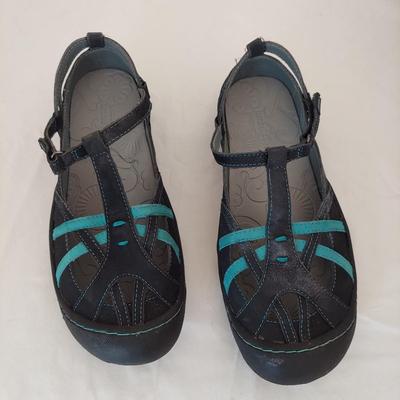 Size 7-7.5 Outdoor Shoes by Sorel, Jambu and more (PC-BBL)
