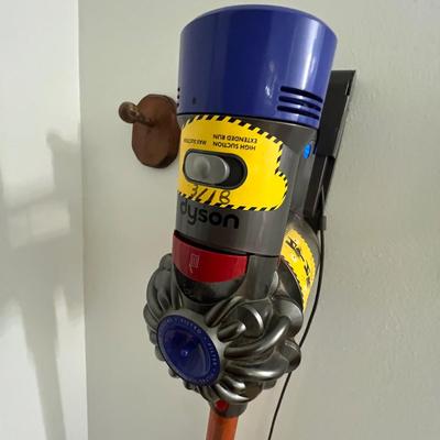 Dyson V8 Absolute Handheld/Cordless Vacuum + Accessories (P-RG)