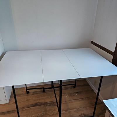 Quilting/Craft Folding Table (UC-JS)