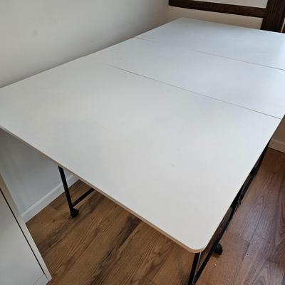 Quilting/Craft Folding Table (UC-JS)