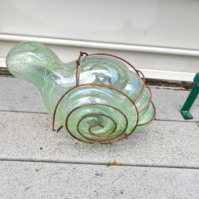 Green Metal Corner Plant Stands & Yard Art (BD-RG)