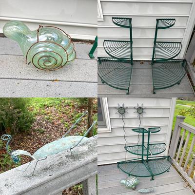 Green Metal Corner Plant Stands & Yard Art (BD-RG)