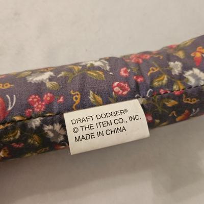 Feline Plush Animals, Draft Dodgers and Door Stops (UD-DW)