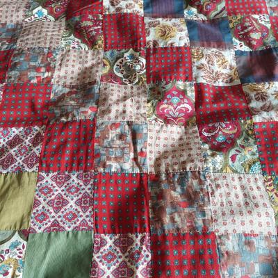 Hand Stitched Antique Quilts (UB-BBL)