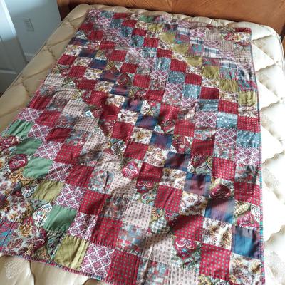 Hand Stitched Antique Quilts (UB-BBL)