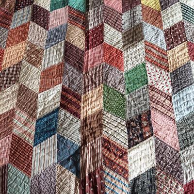 Hand Stitched Antique Quilts (UB-BBL)